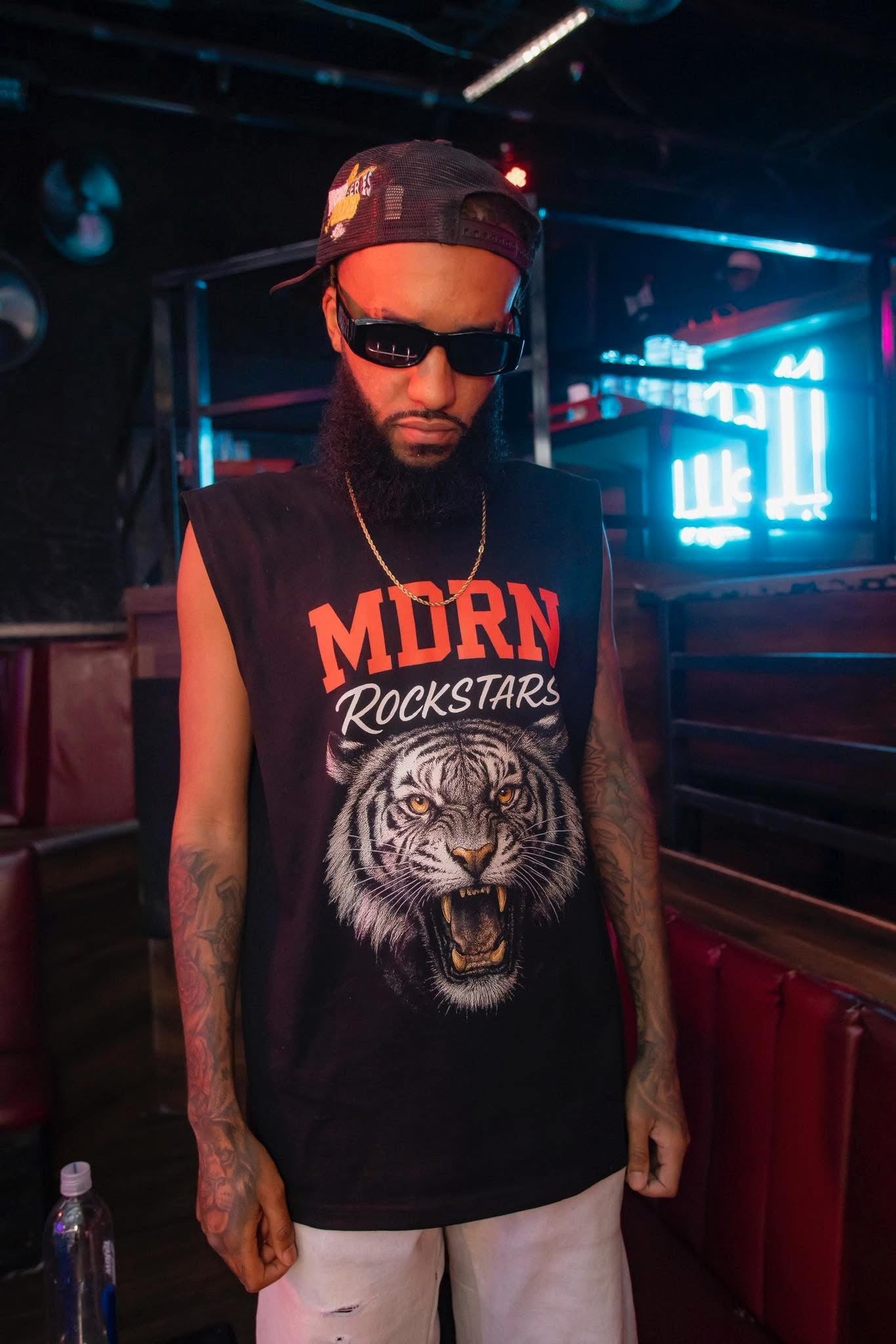 MDRN TIGER SUMMER TEE