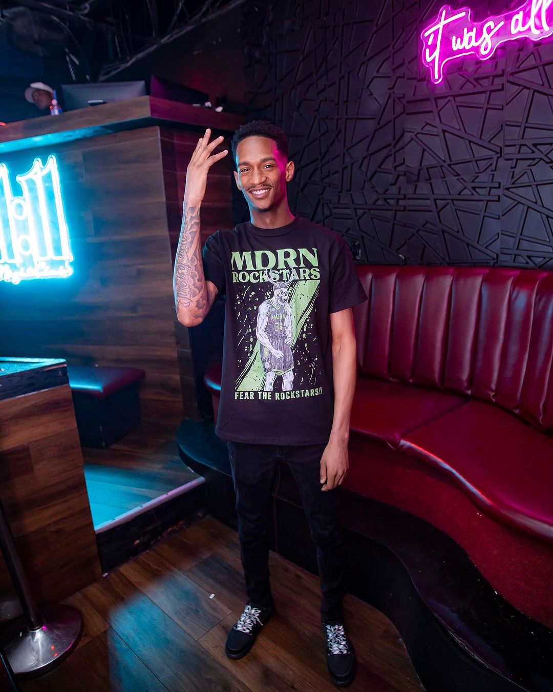 Giannis T-Shirt